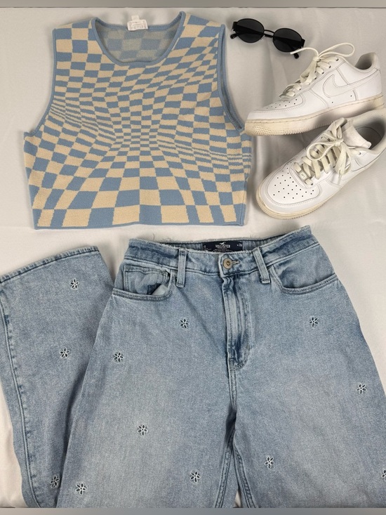 Le Lis Tops - Lelis Checkered Knit Tank Top Blue Cream Optical Illusion Crop Sweater Vest